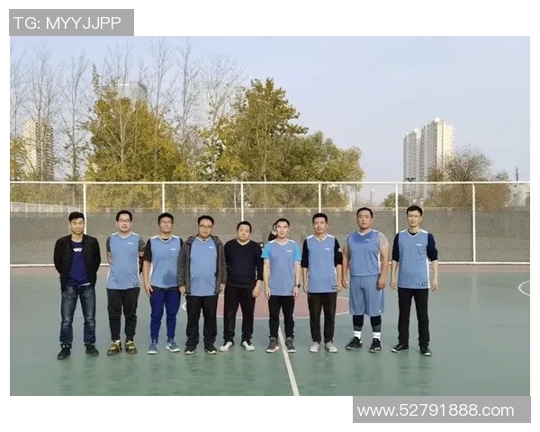 杭州篮球队创下耐力新纪录引发热议全市篮球氛围再度升温